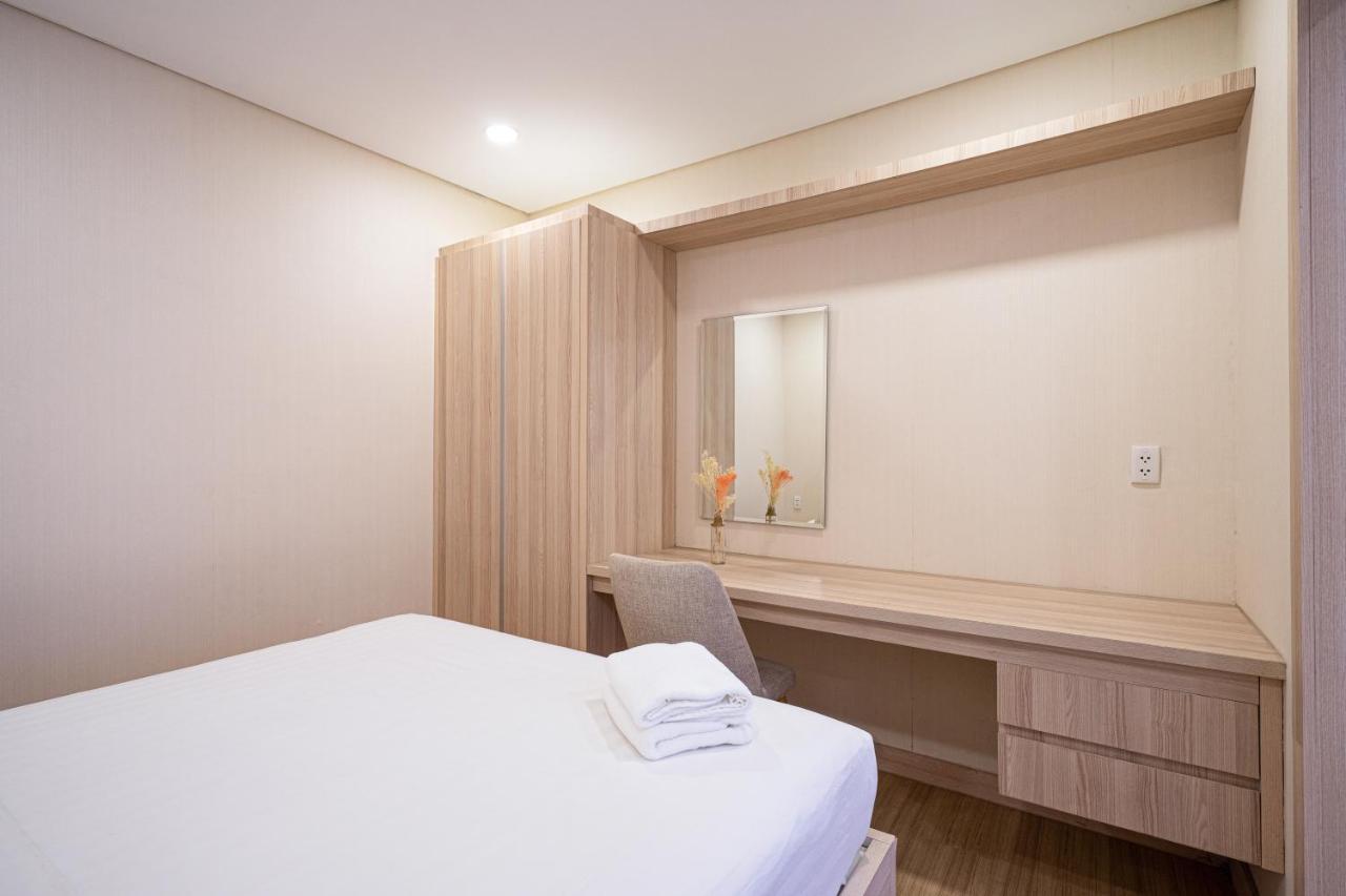 Luxy Park Hotel & Apartments - Notre Dame Ho Chi Minh City Exterior photo