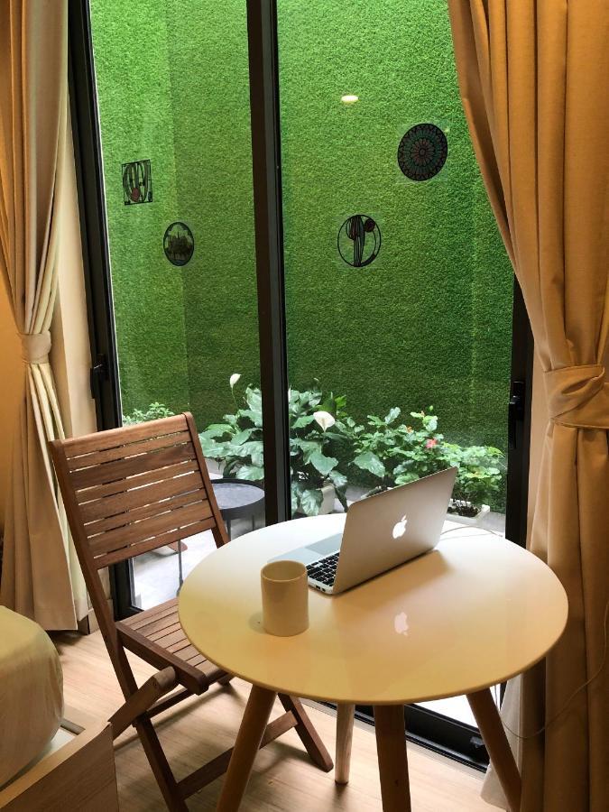Luxy Park Hotel & Apartments - Notre Dame Ho Chi Minh City Exterior photo